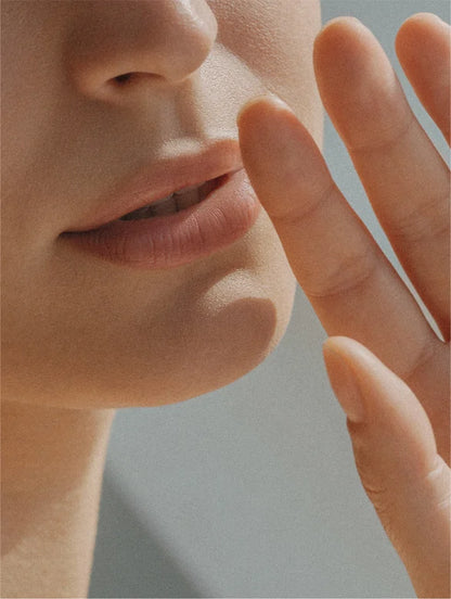 Reinigungsöl für sensible Haut – verwandelt sich in Milch